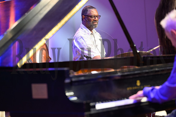 skidmorefaculty7926 jazz institute-2490