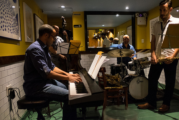Le Cheile Morningside Heights Barna-0302
