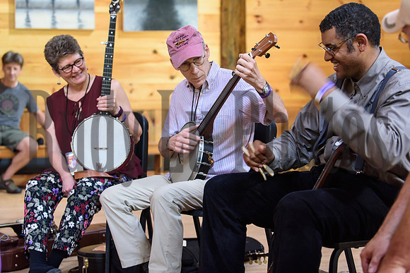 banjoworkshop hoot-8280