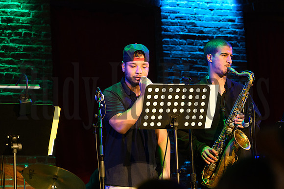 jazzpassengers91326-7863