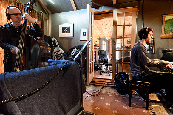 sketches suite lee upland-5640