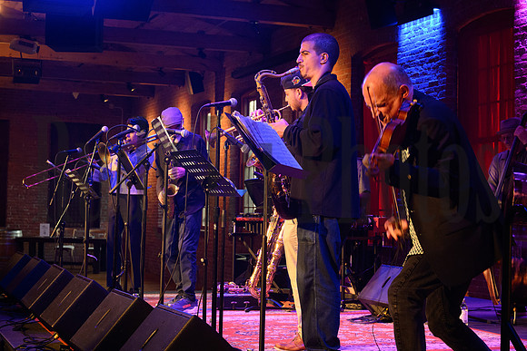 jazzpassengers91326-3201