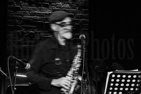 jazzpassengers91326-8012