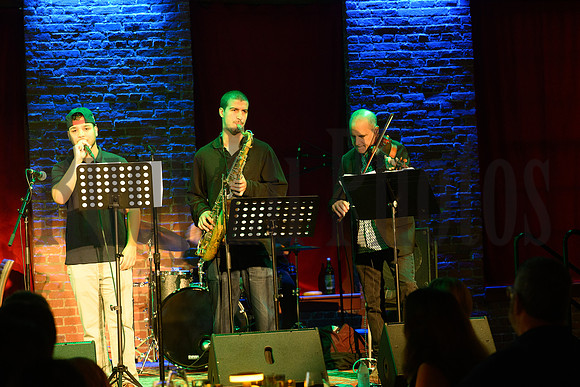 jazzpassengers91326-7891