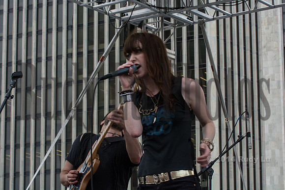 sistersparrow-9744