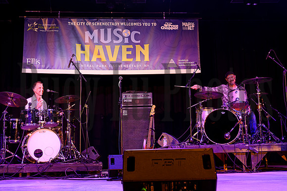 BluesBBQ81624musichaven-690-Enhanced-NR