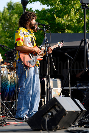 Hilltop Alive at 5 8124-6461